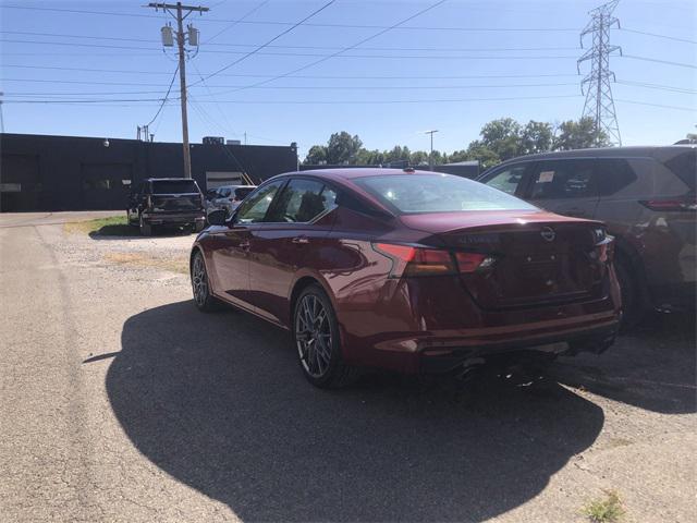 Photo of 2024 Scarlet Ember Nissan Altima