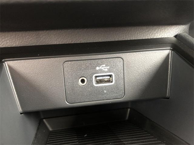 Photo of 2025 Gun Metallic Nissan Kicks