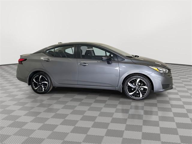 Photo of 2025 Gun Metallic Nissan Versa