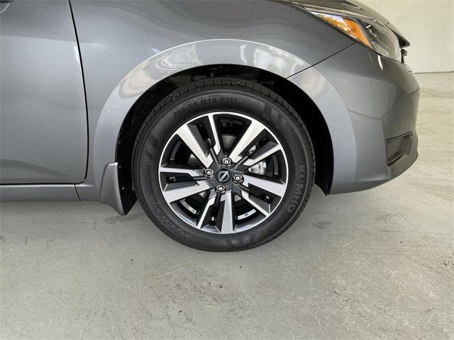 Photo of 2025 Gun Metallic Nissan Versa
