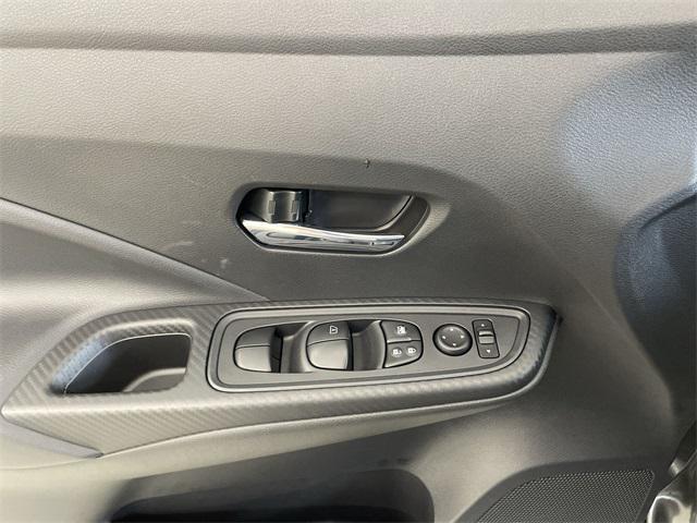 Photo of 2025 Gun Metallic Nissan Versa