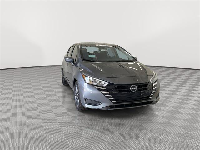 Photo of 2025 Gun Metallic Nissan Versa