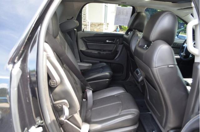 Photo of 2016 Ebony Twilight Metallic GMC Acadia