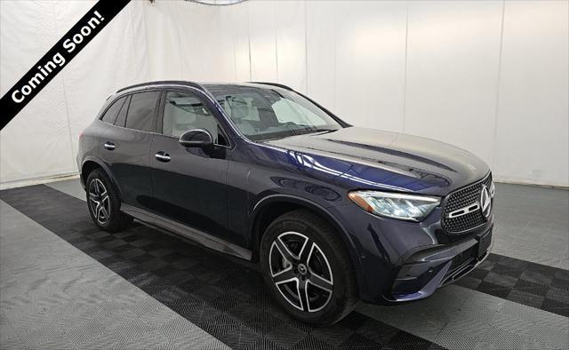Photo of 2023 Nautical Blue Metallic Mercedes-Benz GLC 300