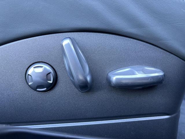 Photo of 2011 Dark Blue Metallic Porsche 911