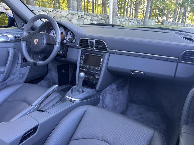 Photo of 2011 Dark Blue Metallic Porsche 911