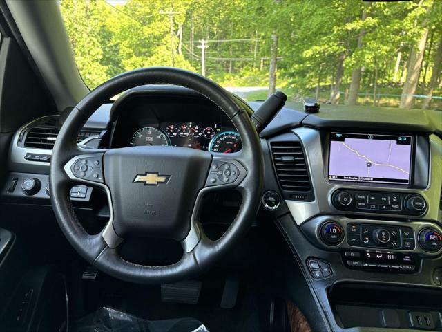 Photo of 2017 Silver Ice Metallic Chevrolet Tahoe