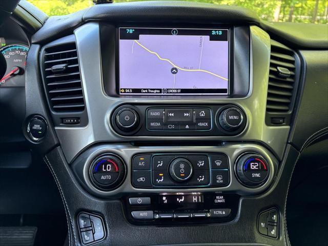Photo of 2017 Silver Ice Metallic Chevrolet Tahoe