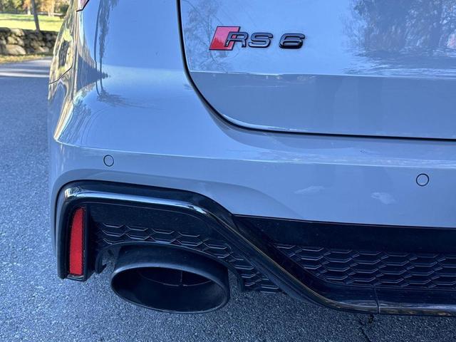 Photo of 2021 Nardo Gray Audi RS 6 Avant