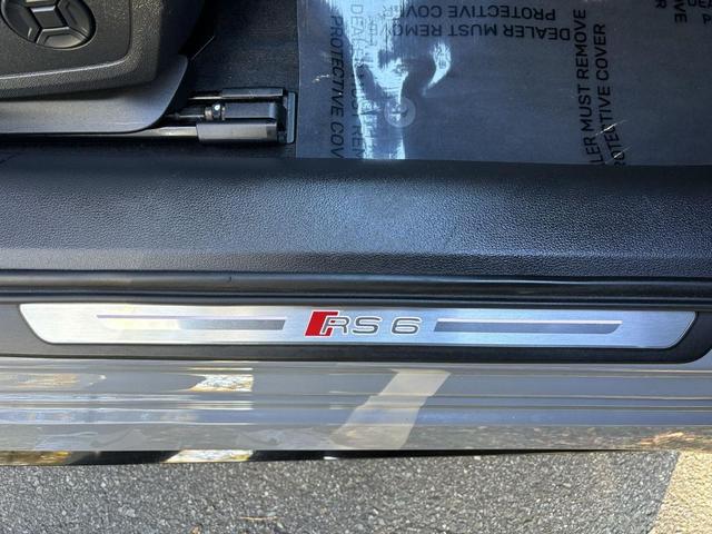 Photo of 2021 Nardo Gray Audi RS 6 Avant