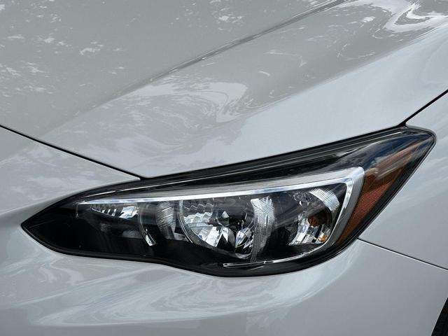 Photo of 2022 Crystal White Pearl Subaru Impreza