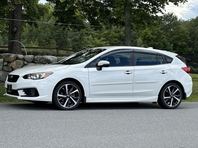 Photo of 2022 Crystal White Pearl Subaru Impreza