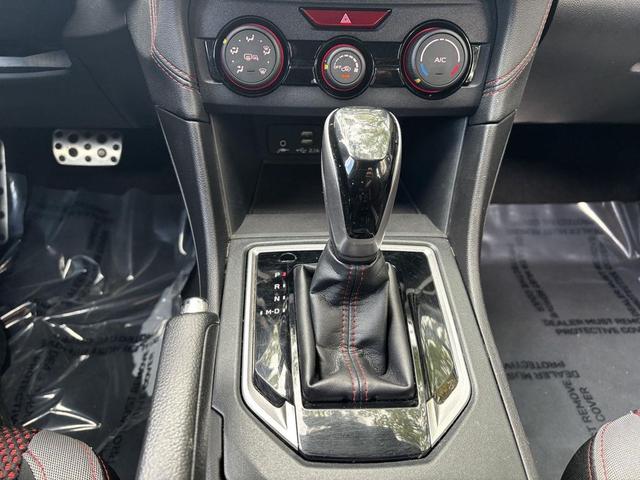 Photo of 2022 Crystal White Pearl Subaru Impreza