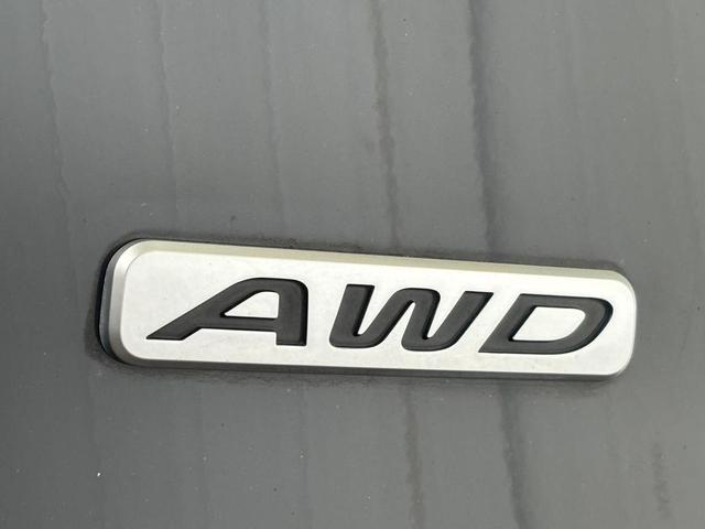 Photo of 2020 Ebony Black Kia Telluride