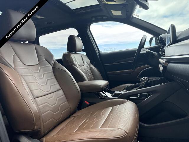 Photo of 2020 Ebony Black Kia Telluride