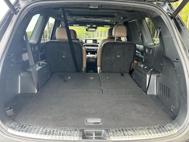 Photo of 2020 Ebony Black Kia Telluride