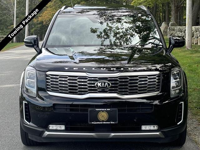 Photo of 2020 Ebony Black Kia Telluride