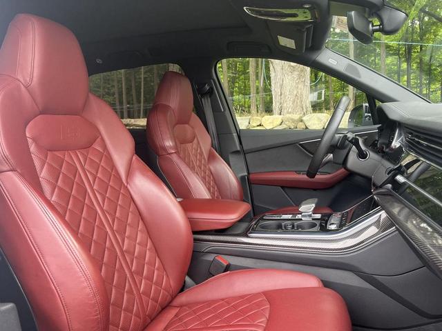 Photo of 2023 Glacier White Metallic Audi SQ7