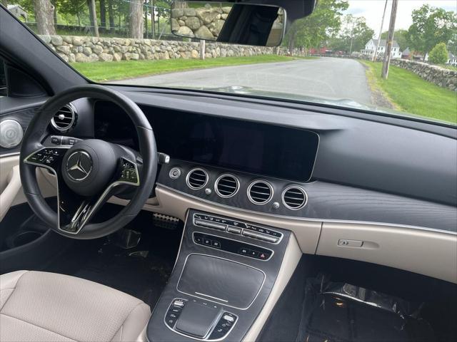 Photo of 2023 MANUFAKTUR Selenite Gray Magno Mercedes-Benz E-Class