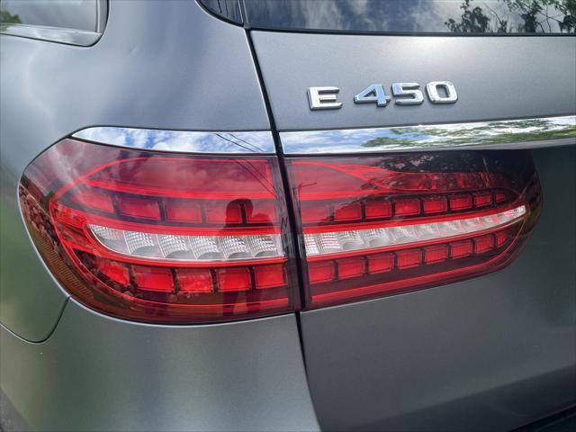 Photo of 2023 MANUFAKTUR Selenite Gray Magno Mercedes-Benz E-Class