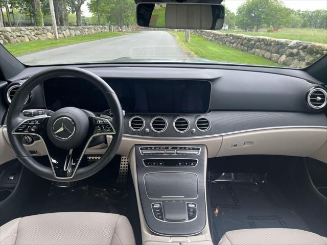 Photo of 2023 MANUFAKTUR Selenite Gray Magno Mercedes-Benz E-Class