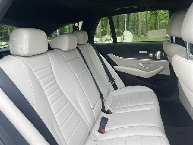 Photo of 2023 MANUFAKTUR Selenite Gray Magno Mercedes-Benz E-Class