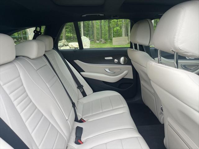 Photo of 2023 MANUFAKTUR Selenite Gray Magno Mercedes-Benz E-Class