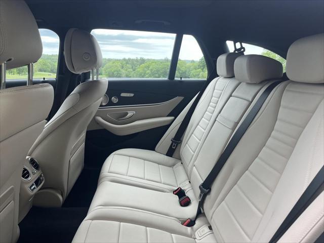 Photo of 2023 MANUFAKTUR Selenite Gray Magno Mercedes-Benz E-Class