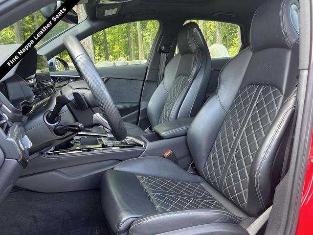 Photo of 2022 Tango Red Metallic Audi S4