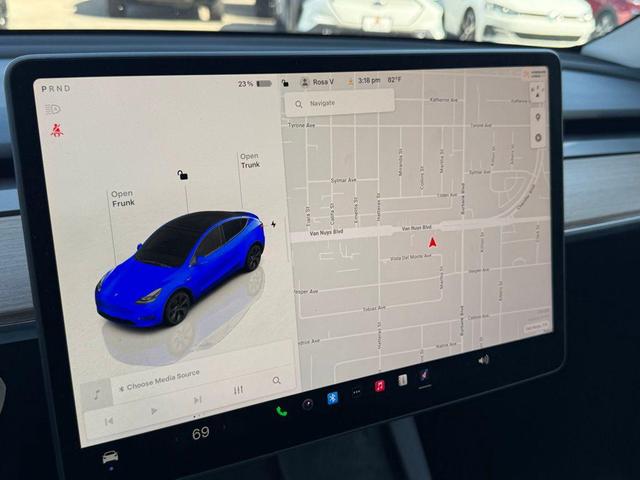 Photo of 2025 Solid Black Tesla Model Y