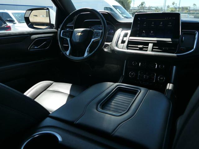 Photo of 2024 Summit White Chevrolet Suburban