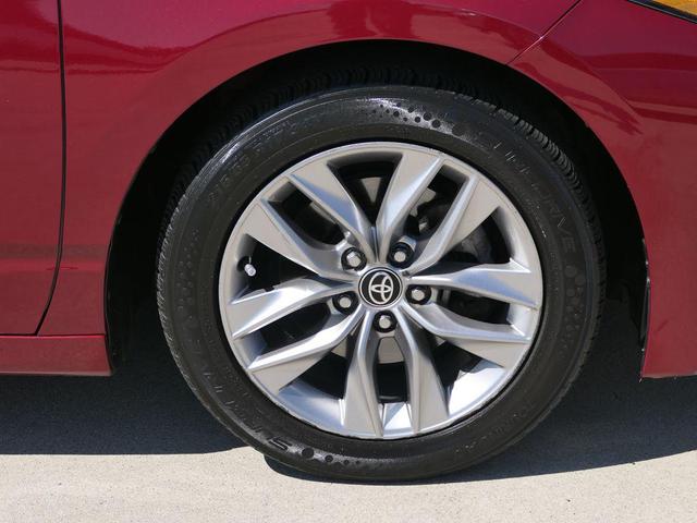 Photo of 2022 Supersonic Red Toyota Avalon