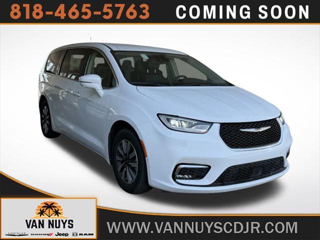 2022 Chrysler Pacifica Hybrid