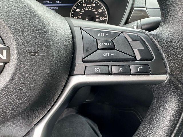 Photo of 2023 Super Black Nissan Altima