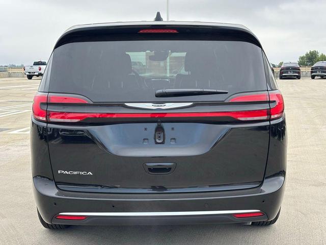 Photo of 2026 Diamond Chrysler Pacifica