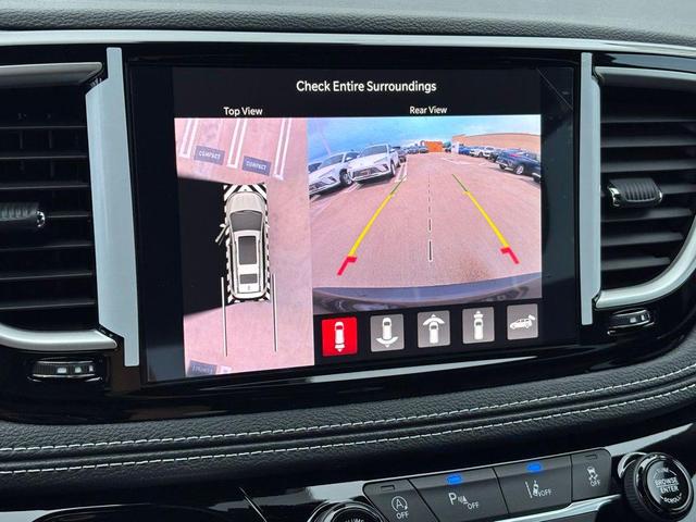 Photo of 2026 Diamond Chrysler Pacifica