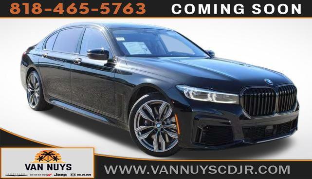 2022 BMW M760