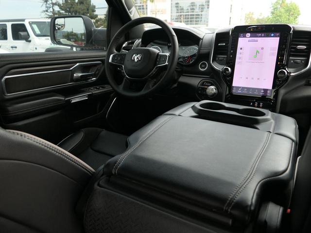 Photo of 2025 Bright White Clearcoat RAM 1500