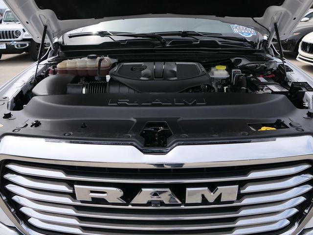 Photo of 2025 Bright White Clearcoat RAM 1500
