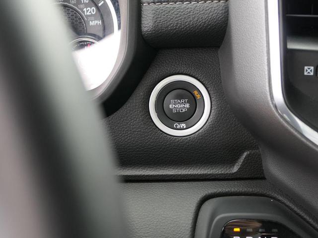 Photo of 2025 Bright White Clearcoat RAM 1500