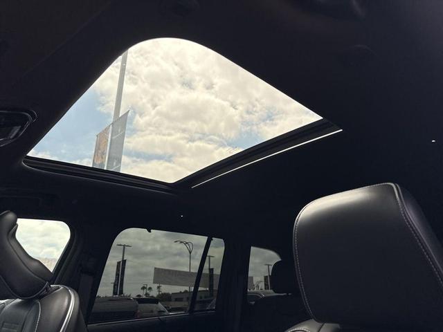 Photo of 2023 Baltic Gray Metallic Clearcoat Jeep Grand Cherokee 4xe