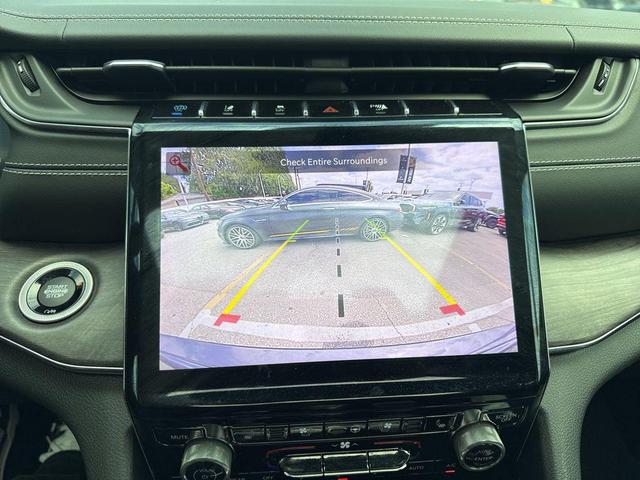 Photo of 2023 Baltic Gray Metallic Clearcoat Jeep Grand Cherokee 4xe