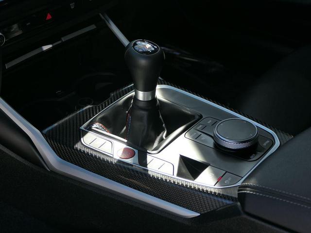 Photo of 2024 Black Sapphire Metallic BMW M2