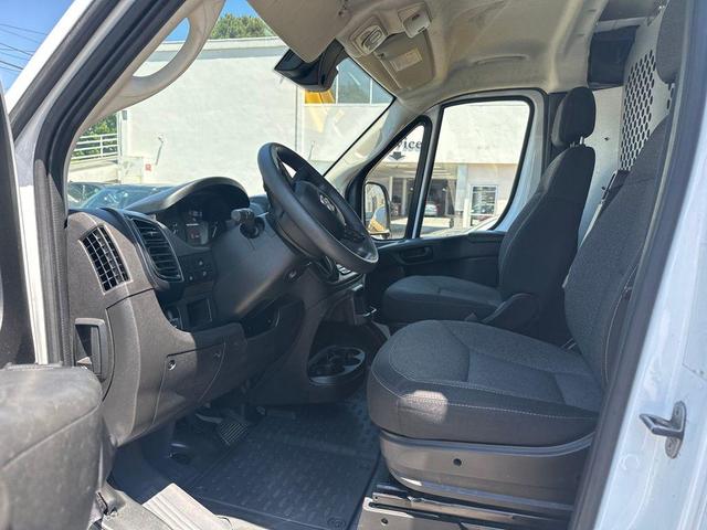 Photo of 2023 Bright White Clearcoat RAM ProMaster 2500