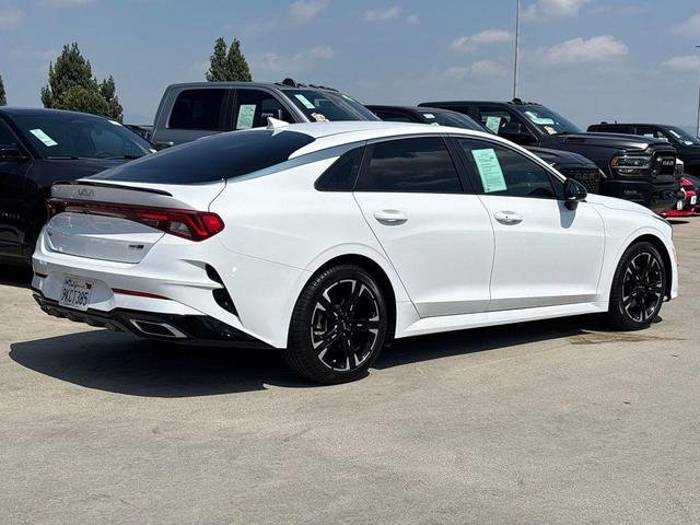 Photo of 2022 Glacial White Pearl Kia K5