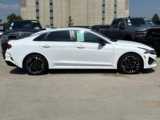 Photo of 2022 Glacial White Pearl Kia K5