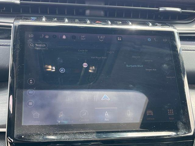 Photo of 2023 Diamond Black Crystal Pearlcoat Jeep Grand Cherokee 4xe