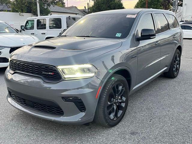 Photo of 2022 Destroyer Gray Clearcoat Dodge Durango