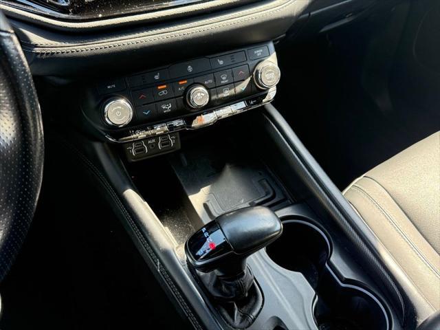 Photo of 2021 DB Black Crystal Clearcoat Dodge Durango
