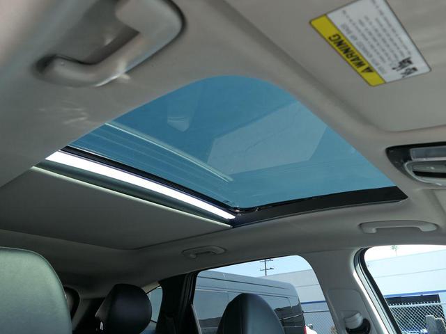 Photo of 2024 Shimmering Silver Hyundai TUCSON
